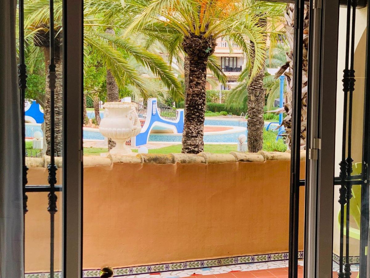 Aldea Del Mar Apartment ตอร์เรเวียคา ภายนอก รูปภาพ